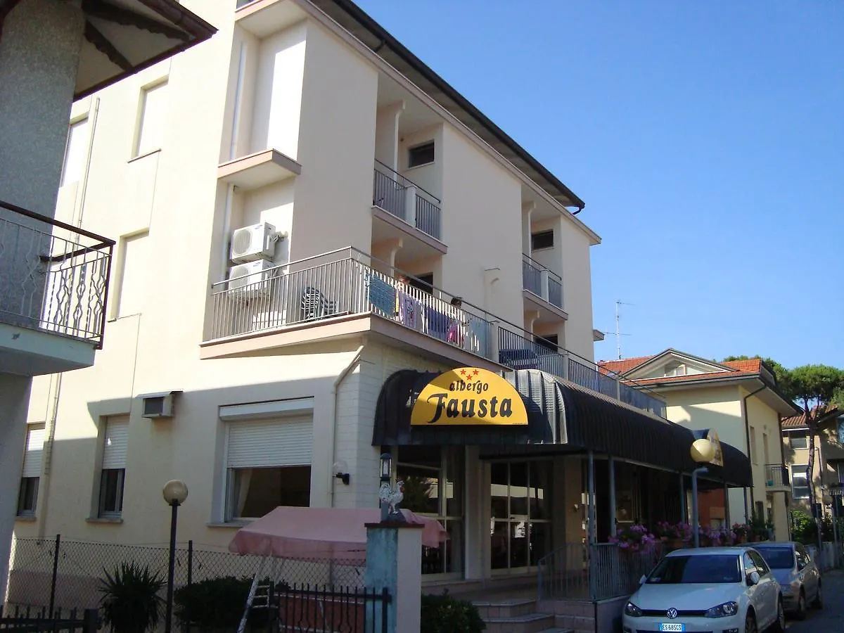 Villa Fausta contacts